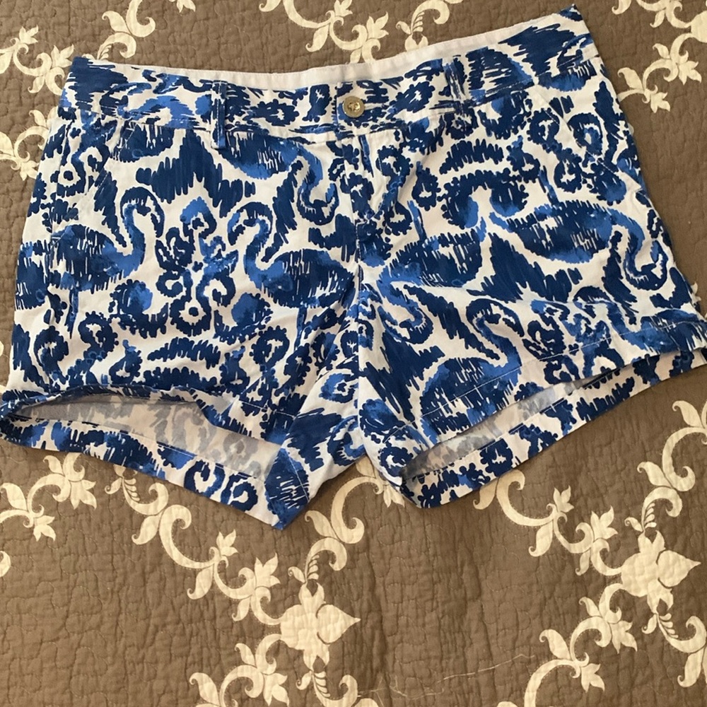 Lilly Pulitzer blue and white shorts size 14